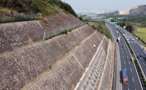 路基边坡监测,实时掌握边坡状况